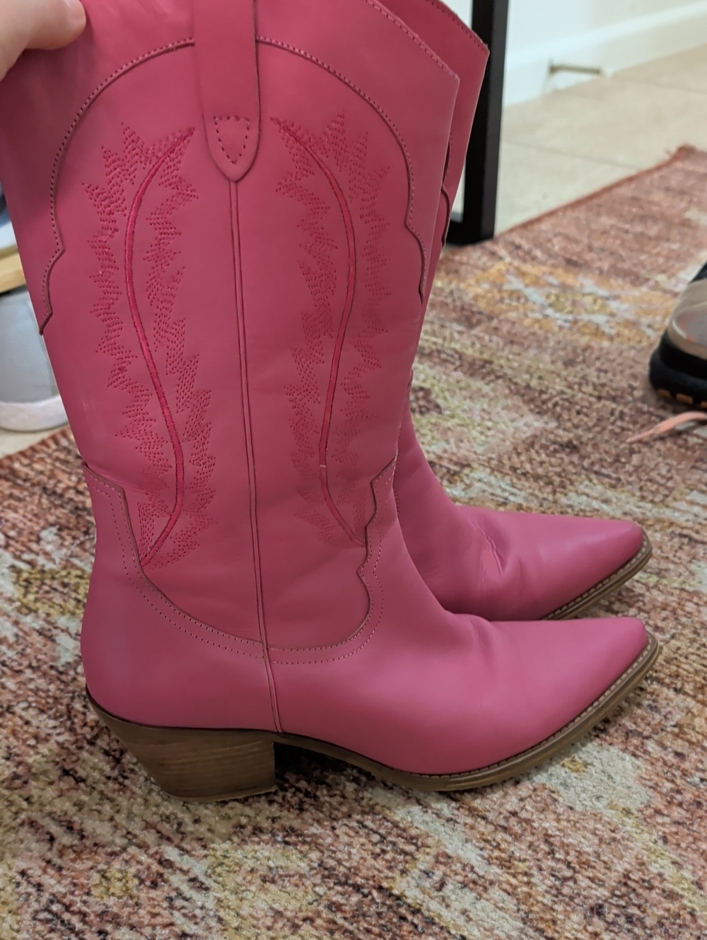 Matisse Pink Pointed-Toe Western Heeled Boots